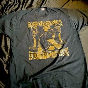 Black & Gold Unisex Egyptian Cat Tee